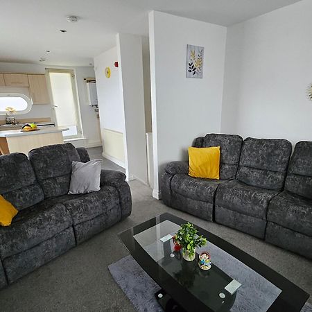 Deluxe Apartment Sleeps Up To 6 Leicester Exterior foto