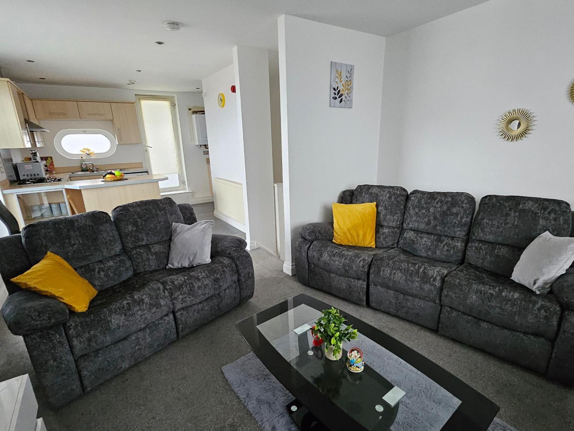Deluxe Apartment Sleeps Up To 6 Leicester Exterior foto